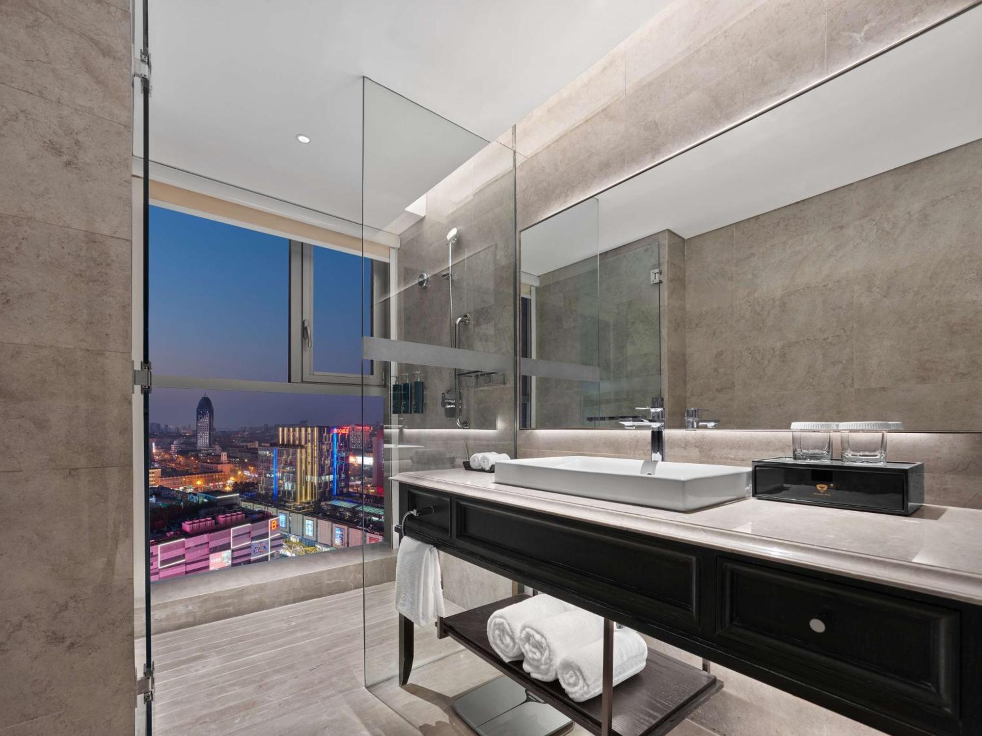Doubletree By Hilton ويهاي المظهر الخارجي الصورة